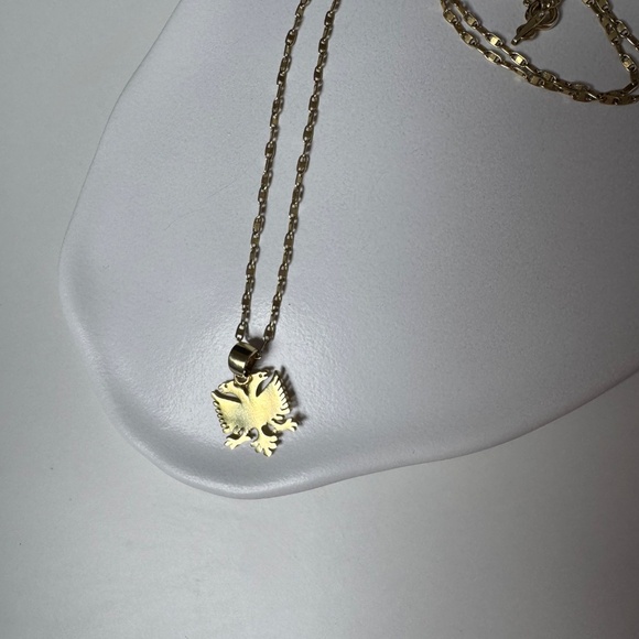 Necklace - Picture 2 of 2